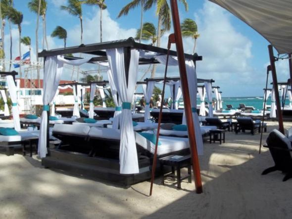 Chic Beachfront Apartment - Private Beach Access Punta Cana Dış mekan fotoğraf